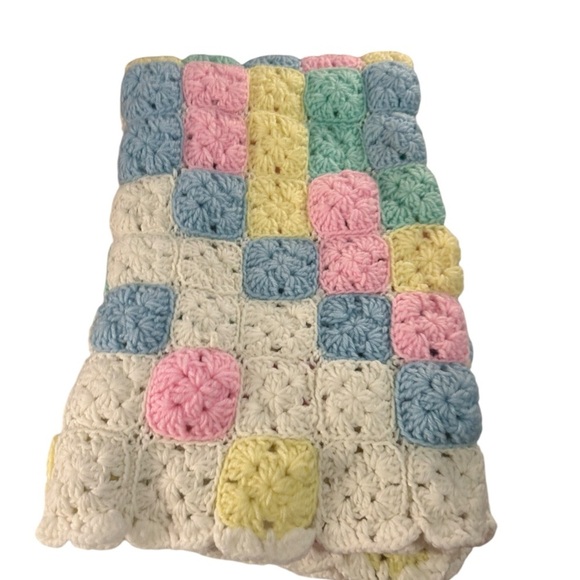 Handmade Crochet Granny Square Multi-Colored Baby Blanket Pink Blue Yellow - Picture 2 of 6
